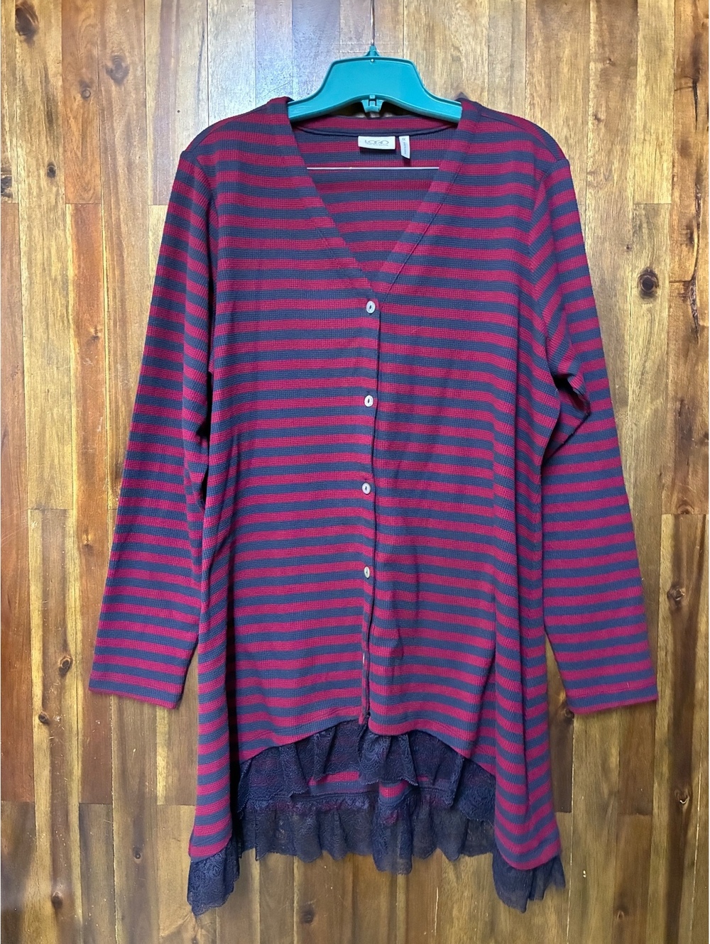 LOGO Lori Goldstein 1X Red Black Stripe Lace Hem Cardigan Tunic Boho Artsy